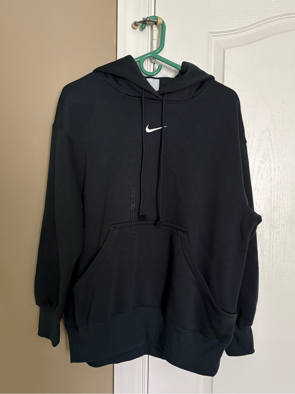 NWT Nike Women's Sportswear Phoenix Fleece Oversized Pullover Hoodie. Size Small - Picture 7 of 10